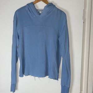 James Perse blue crop hoodie raw hem shirt